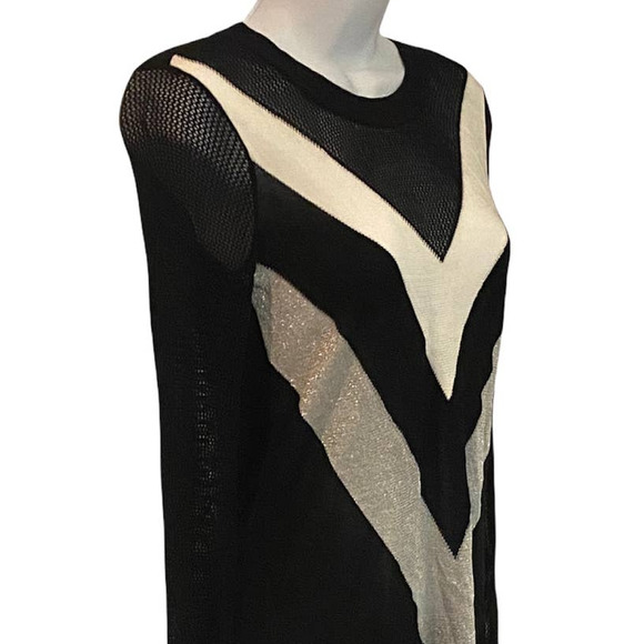 INC Fishnet Sleeve Tunic Silver Off-White Chevron Black Light Sweater Knit Top - Picture 7 of 9
